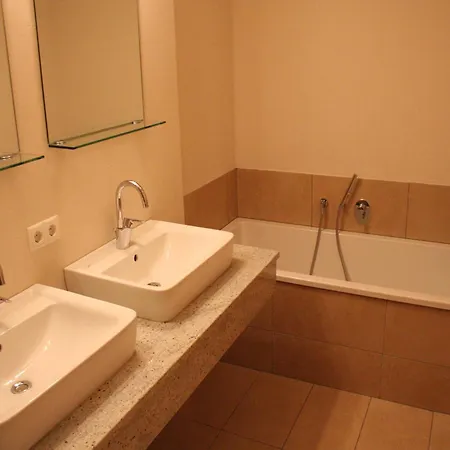 In Kirchberg Near Lift & Sauna Apartament