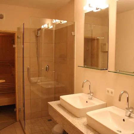 In Kirchberg Near Lift & Sauna Appartement *