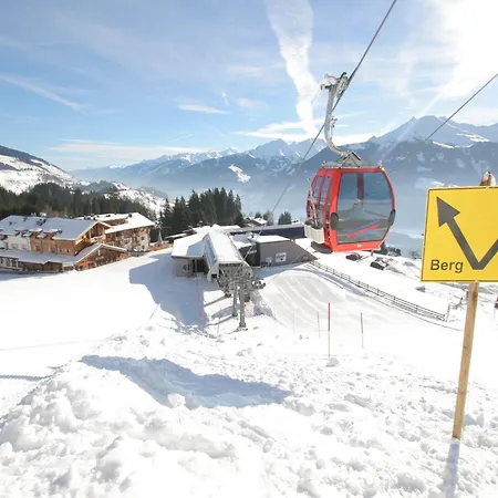 In Kirchberg Near Lift & Sauna Apartament Hollersbach im Pinzgau